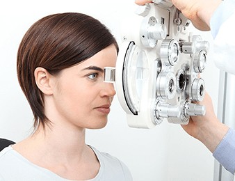 Comprehensive Eye Exam