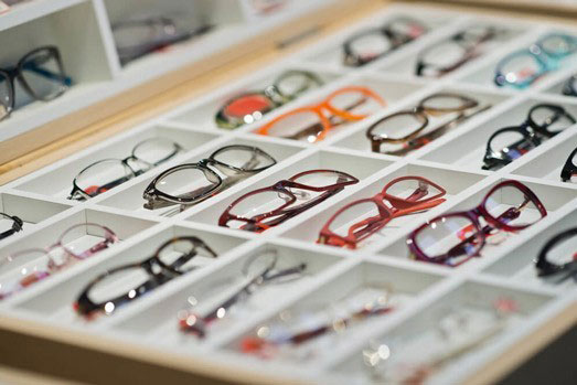Fashionable frames in Vogue Vision Clive, IA